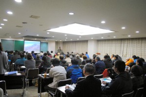 会場は津南町役場大会議室