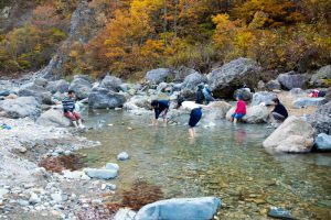 ボクらの苗場山麓ジオパーク探検!〜切明の川原〜