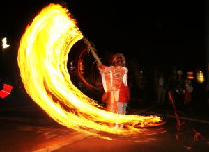 赤沢神社の天狗の火祭り